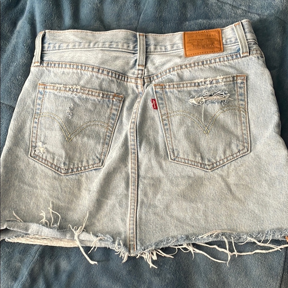 Levi's Blue Casual Mini Skirt Distressed - Picture 4 of 6